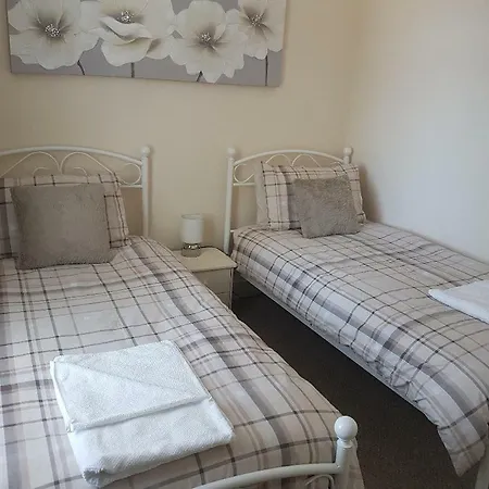 Centre No7 Agar Street *